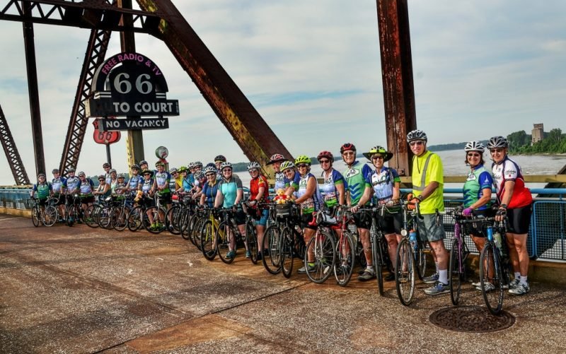 The 2018 MO-Hab Riders pause for a kick-off photo on the Chain of Rocks Bridge.